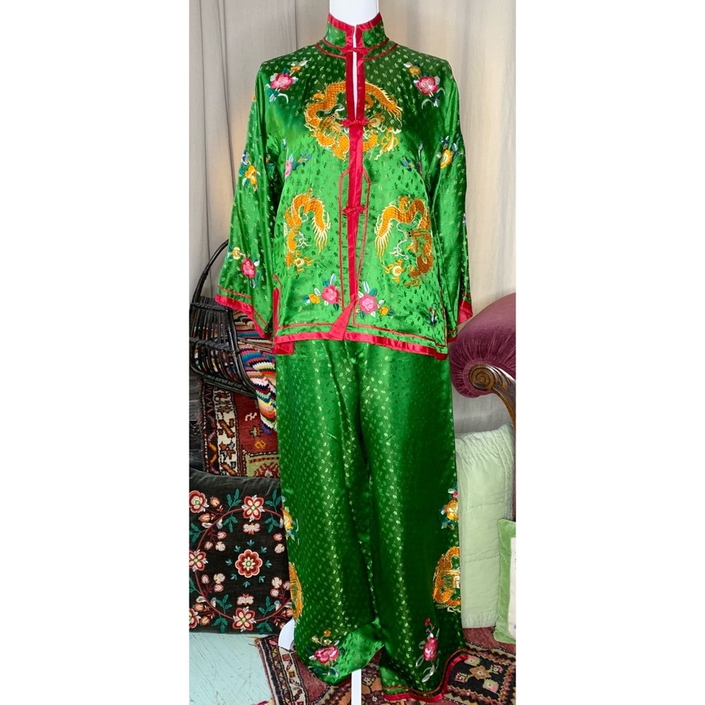 50s China Silk Embroidered Pajamas - Picture 16 of 16